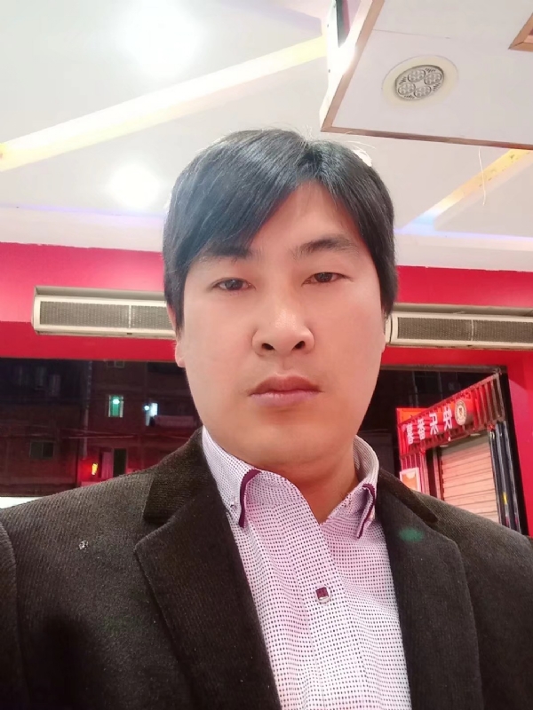 奔跑的第二张照片--福清征婚网