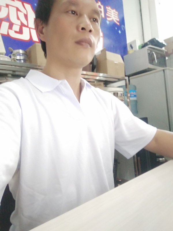 深蓝色的海的第一张照片--福清征婚网