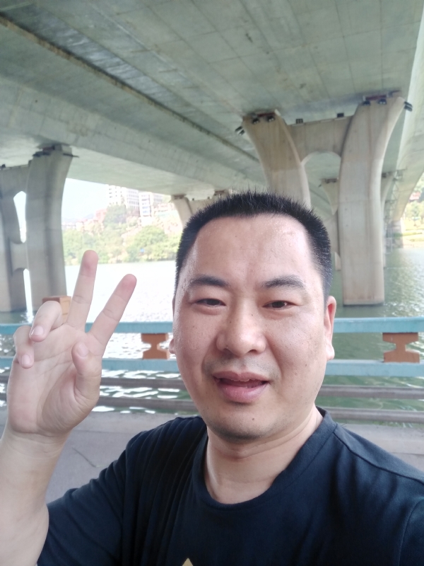 上人的第一张照片--福清征婚网