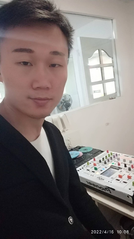 林锋的第四张照片--福清征婚网