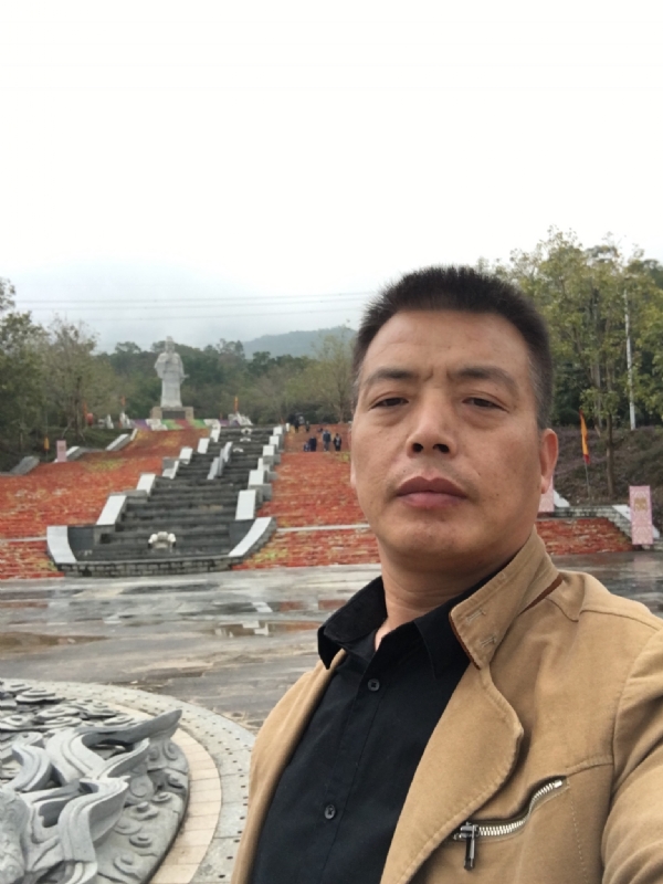 开心的松鼠的第一张照片--福清征婚网
