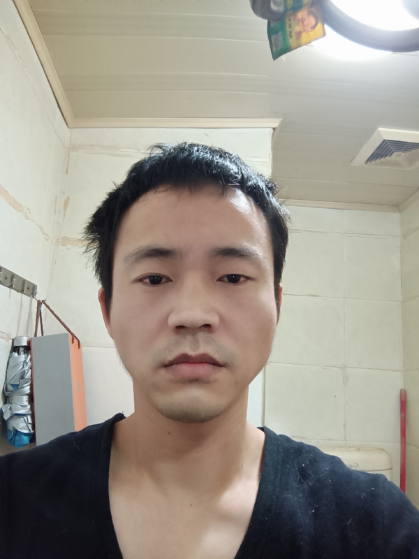 守望天空的第一张照片--福清征婚网