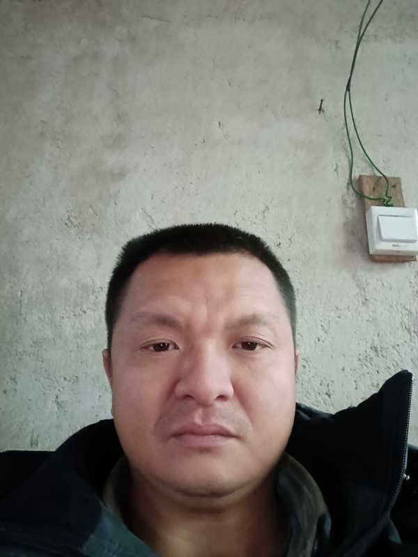 兰成龙的第三张照片--福清征婚网