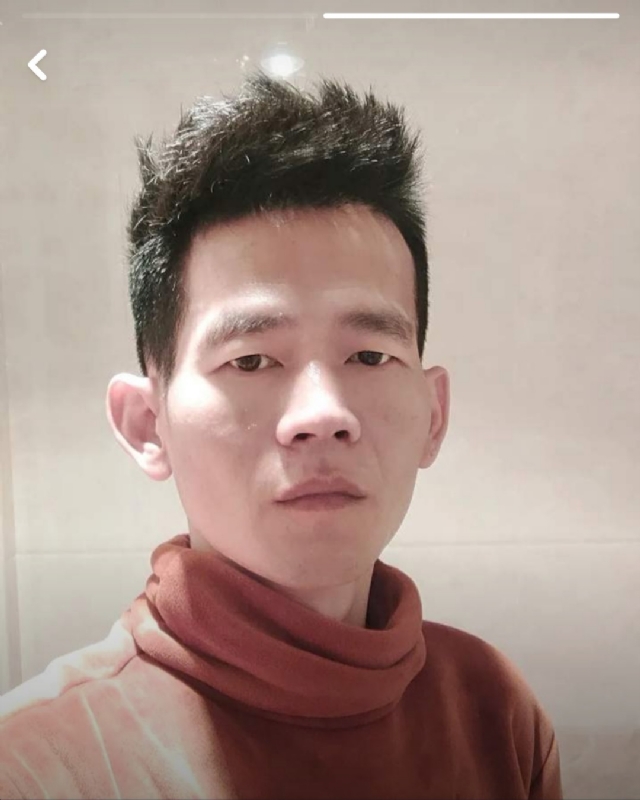 白了少年头的第一张照片--福清征婚网