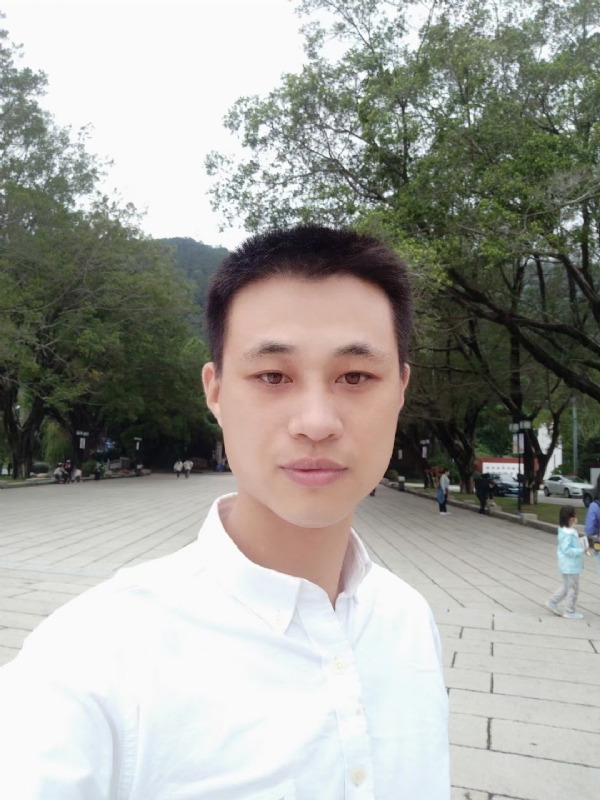 xu的第一张照片--福清征婚网