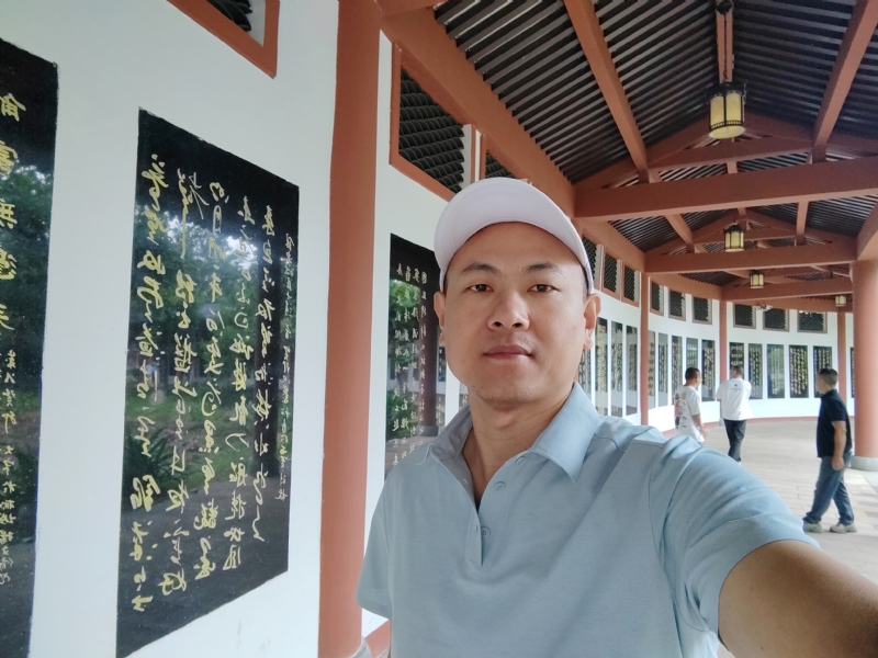 爱运动的范的第一张照片--福清征婚网